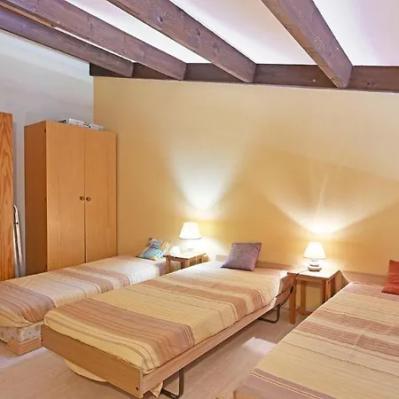 Appartement Les Indes Galantes- 270e- Vue Mer- 5 Pers *